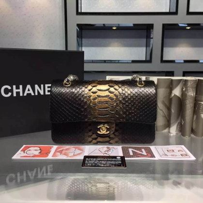 Classic snake effect shoulder bag