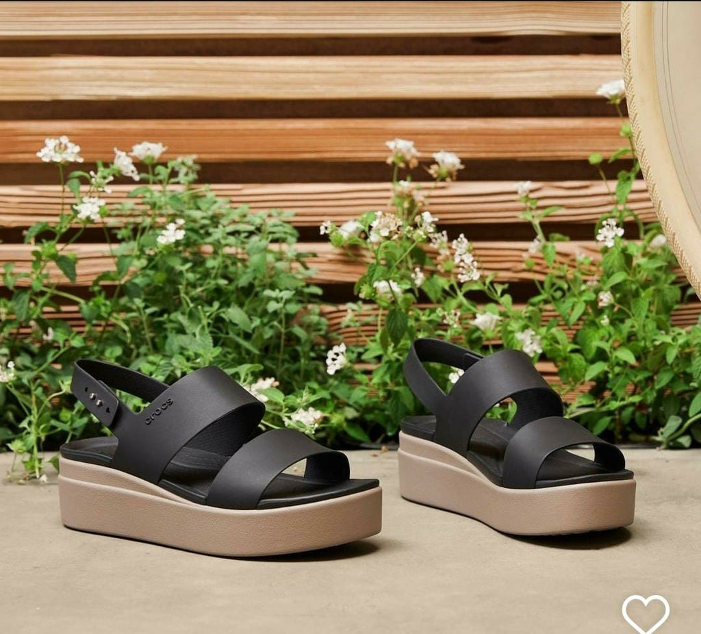 Brooklyn wedges for her