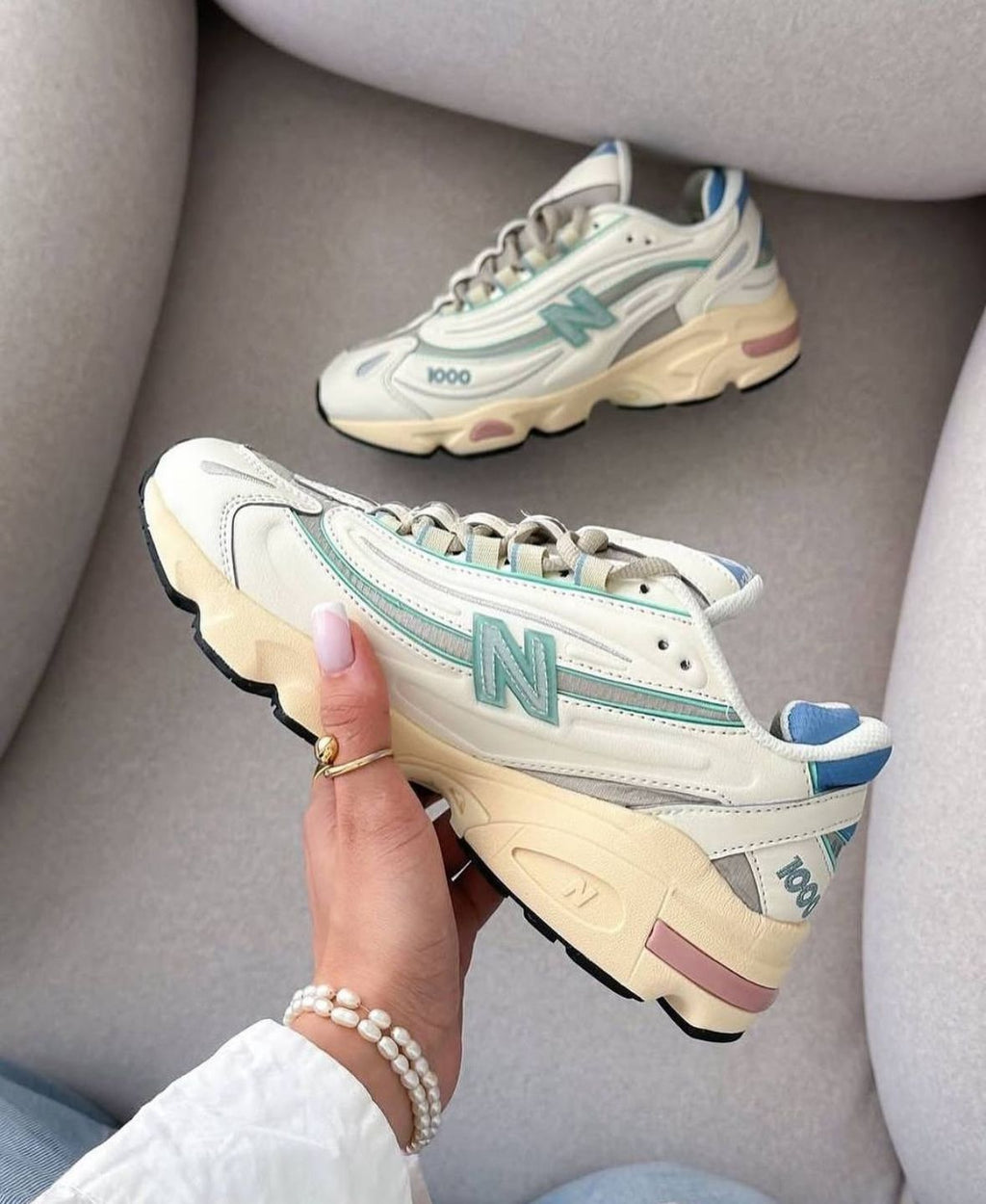 NB 1000 white moonrock