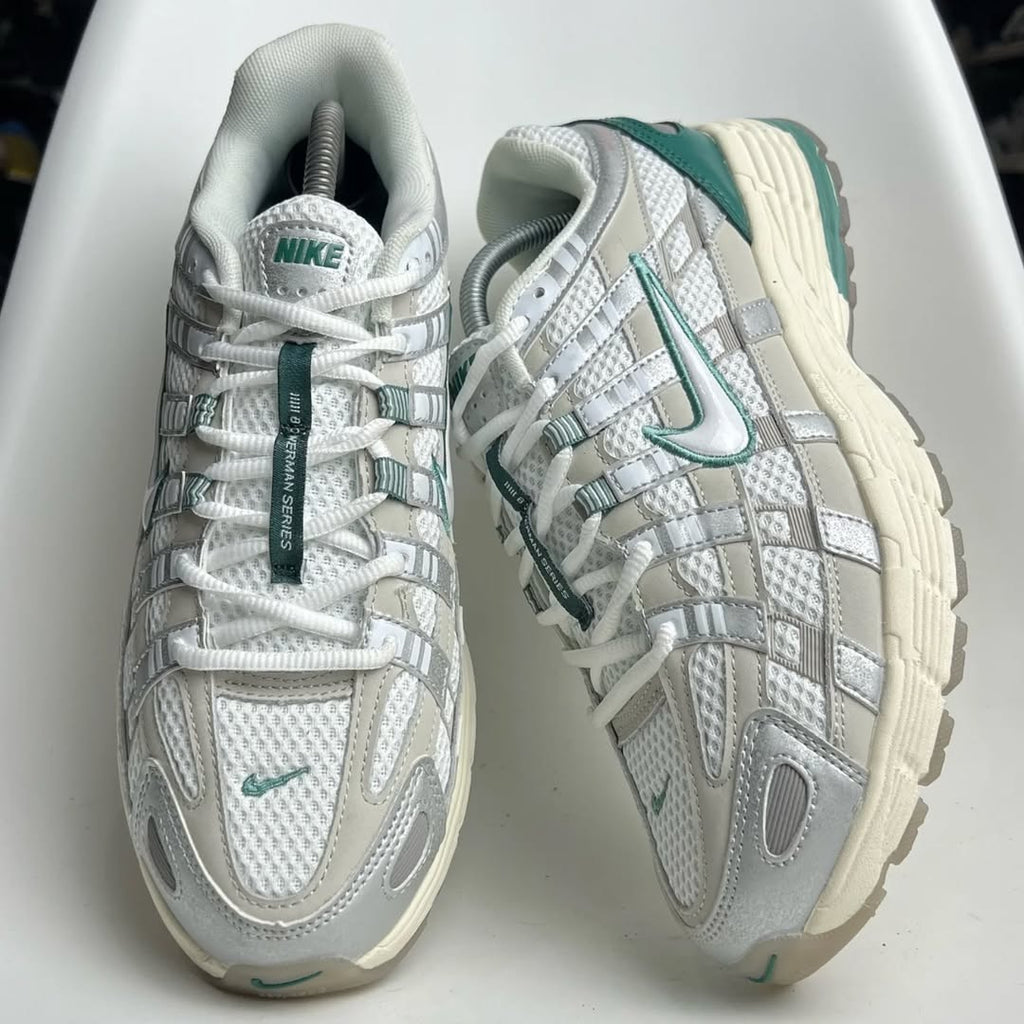 P-6000 Metallic Light Bone Green