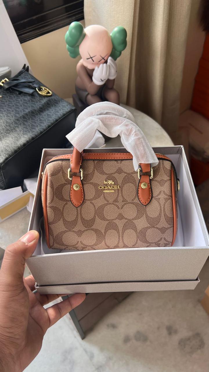 Cute mini speedy