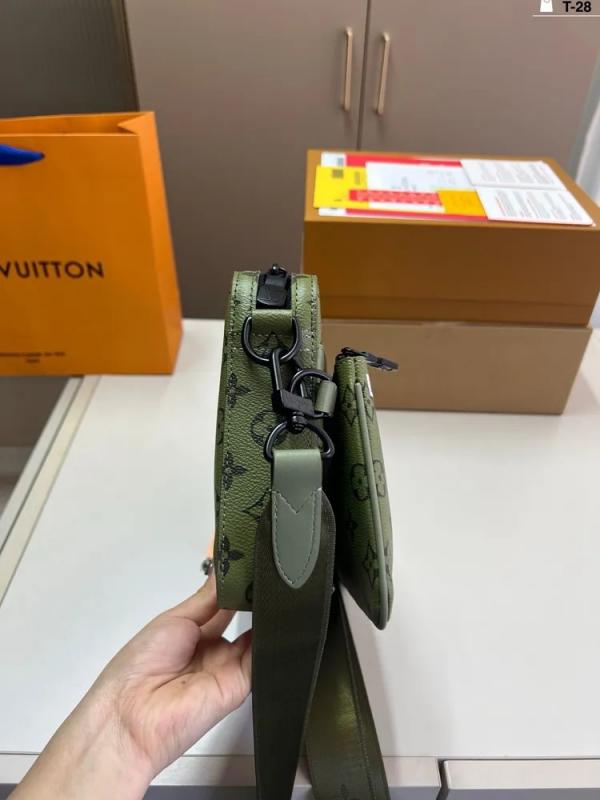 Virgil unisex side bag for travel