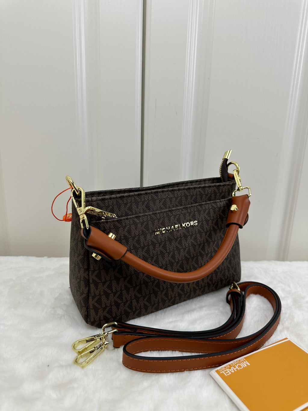 MK SHOULDER BAGS