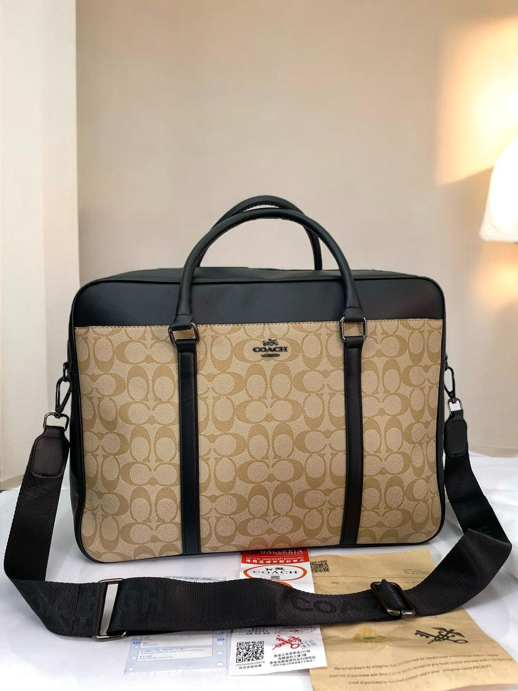 Assorted branded laptop bag