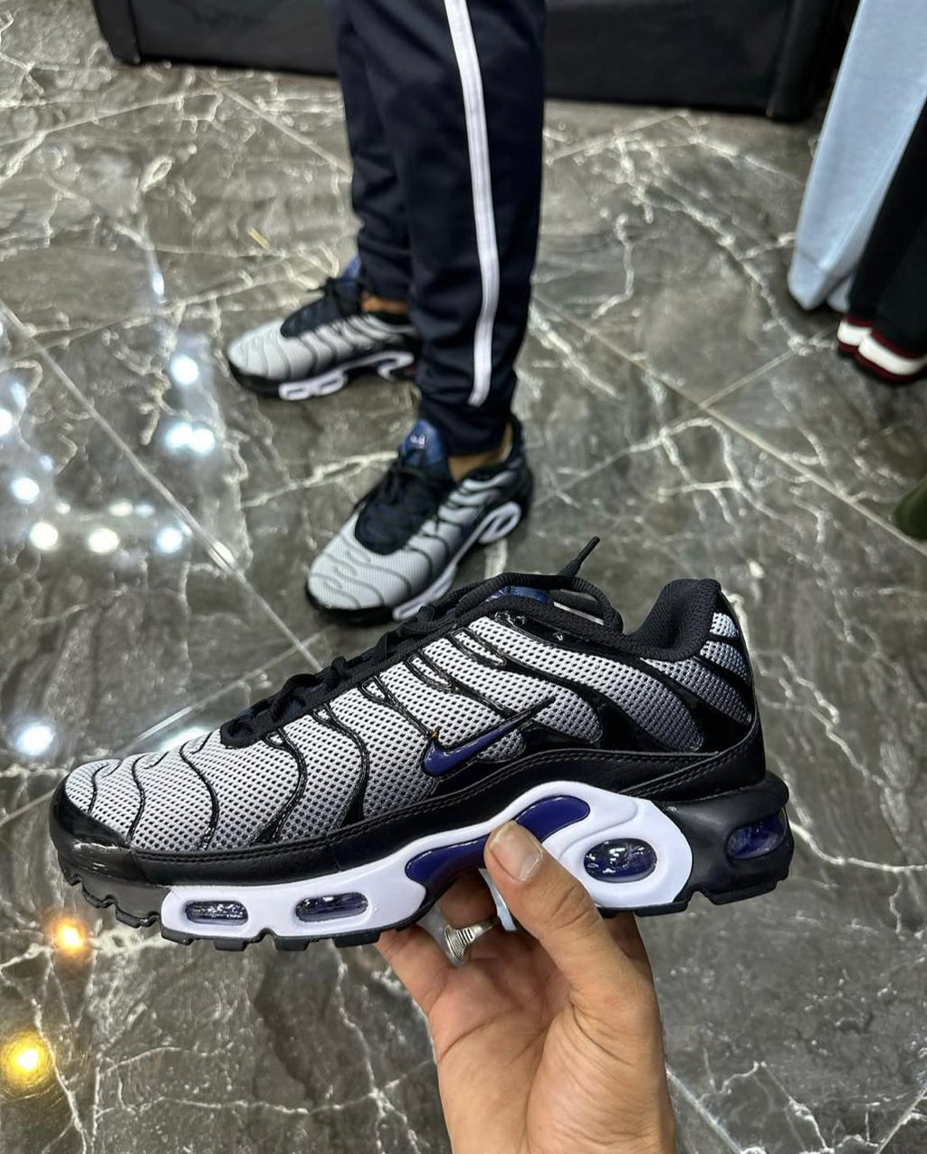 Airmax plus midnight