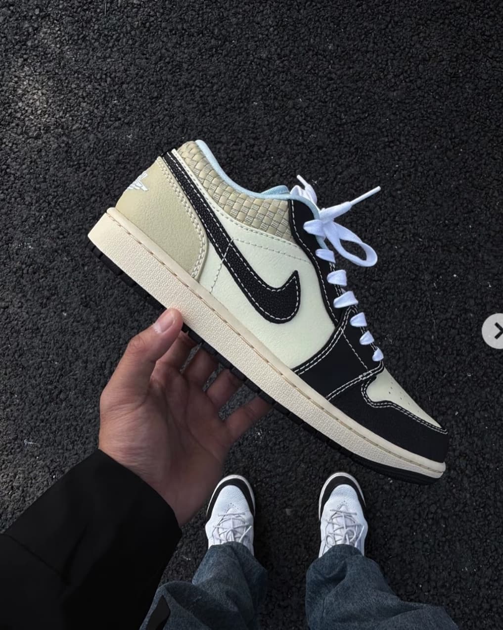 Air jordan 1 low coconut milk black