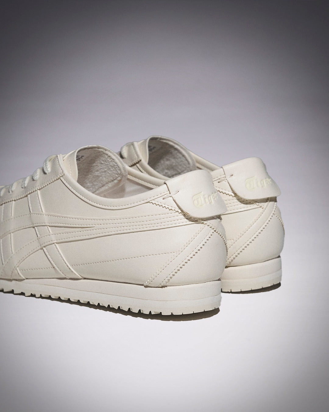 ONITSUKA TIGER MEXICO 66