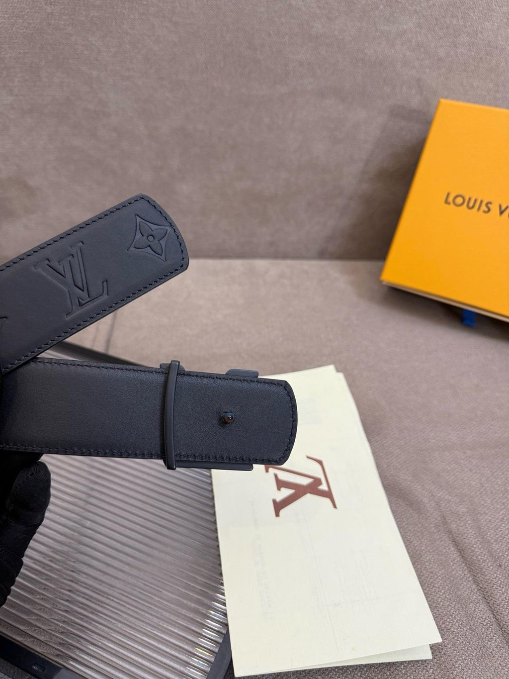 Luxury leather belts