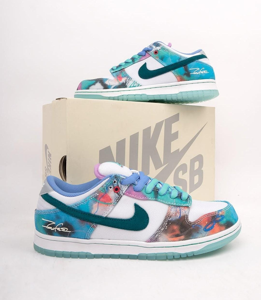 SB dunk low futura