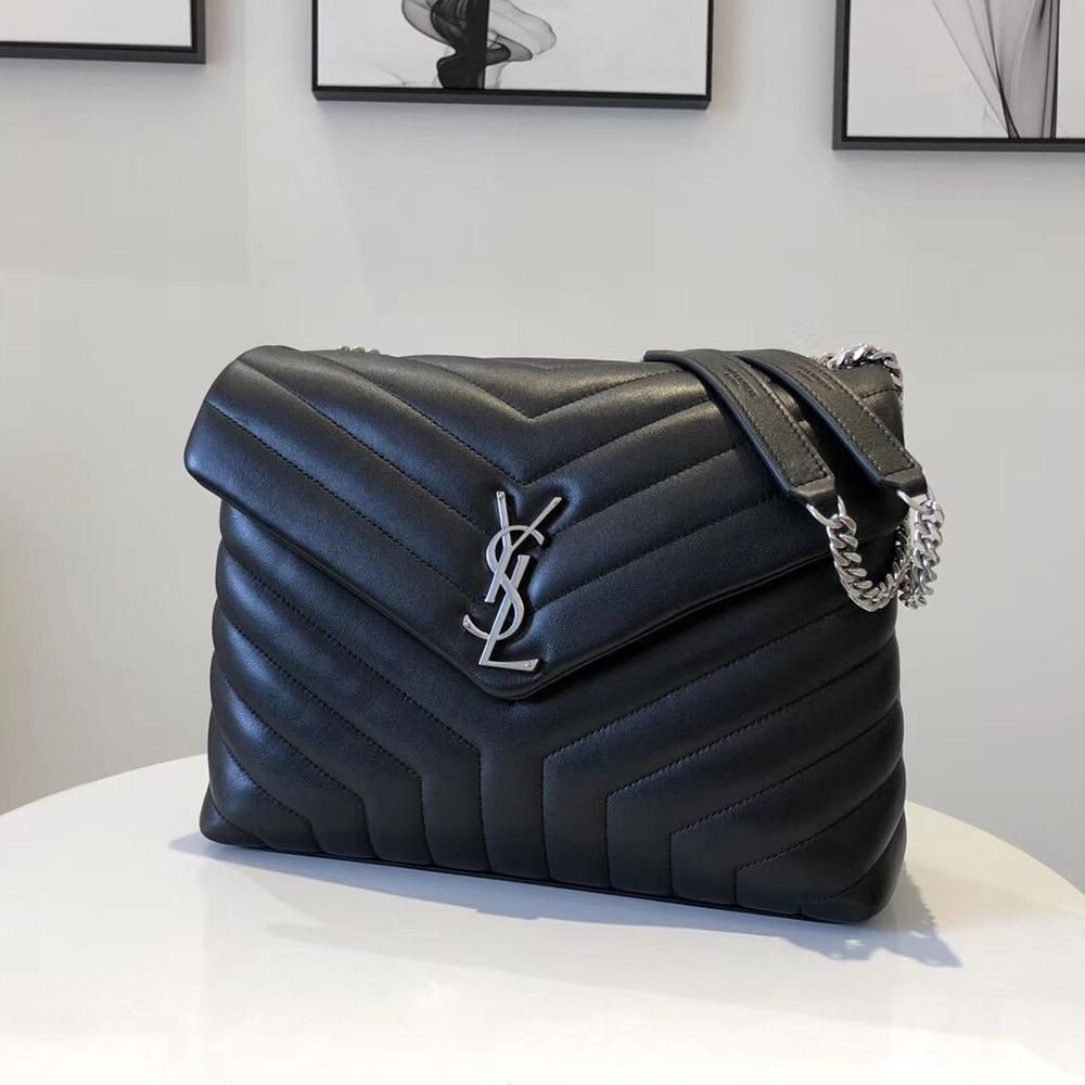 Medium Classic Quilted Shoulder Bag