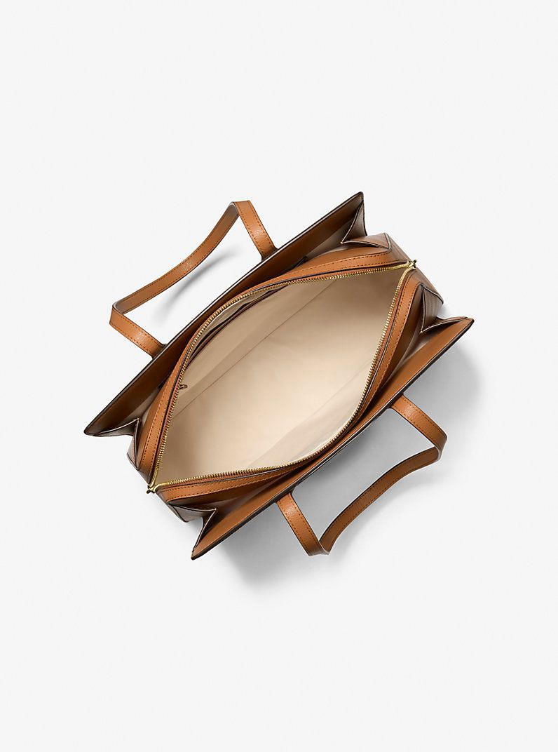 MK JET SET SIGNATURE TOTE BAG