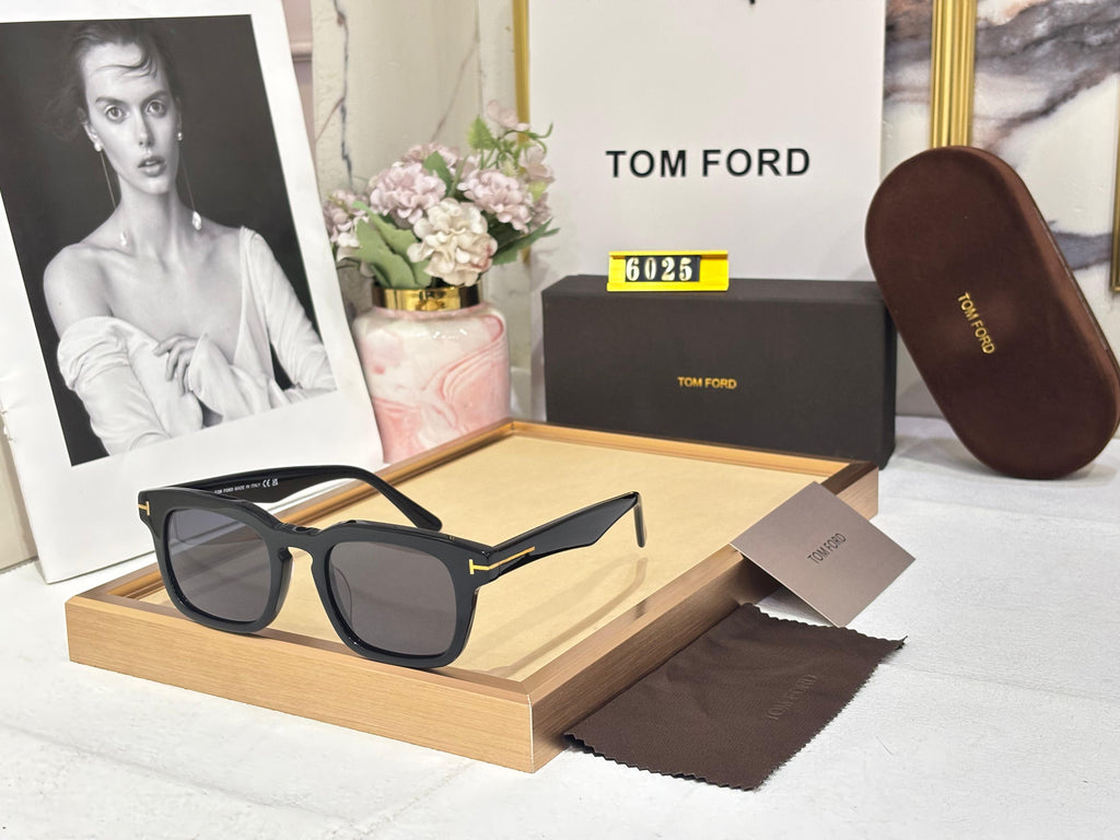 TF unisex sunglasses