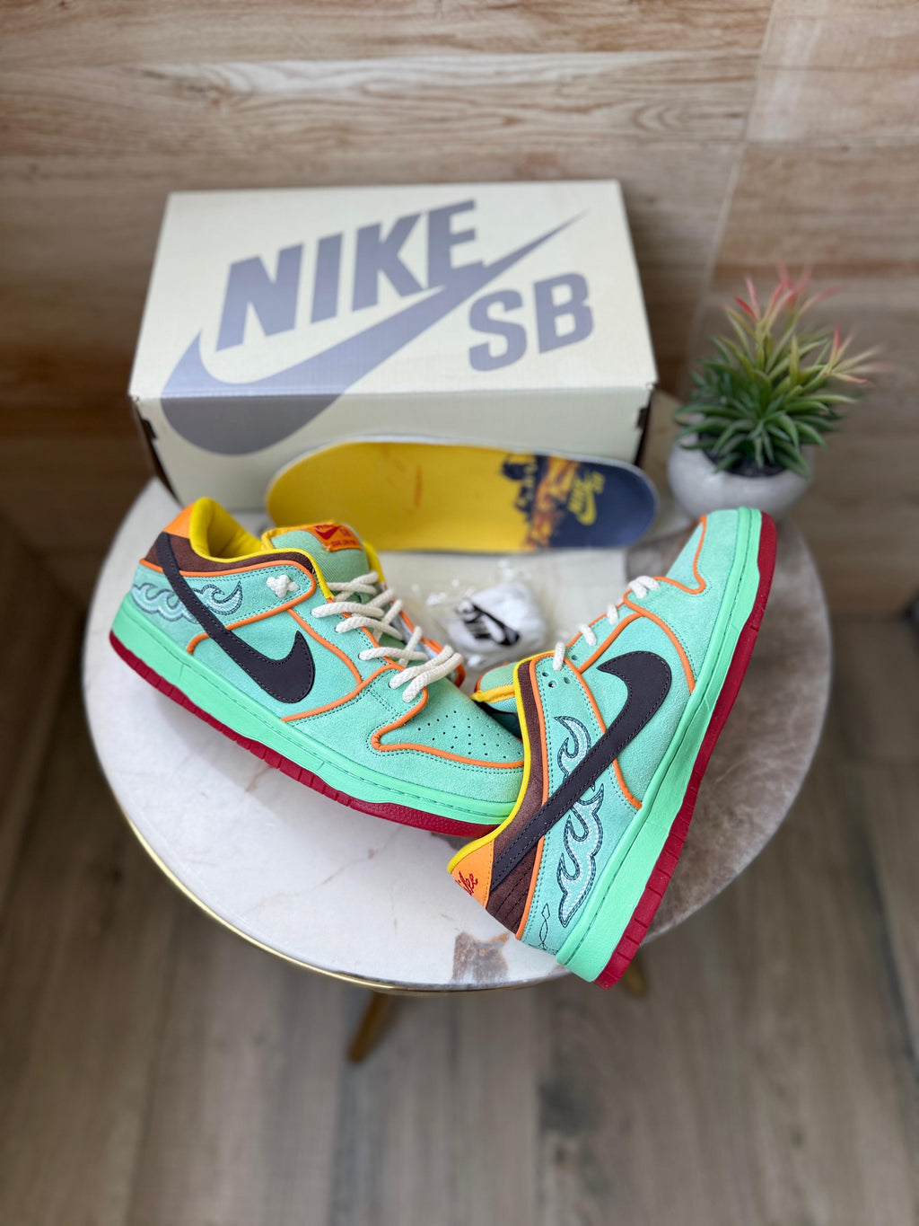 SB dunk rodeo tourmaline