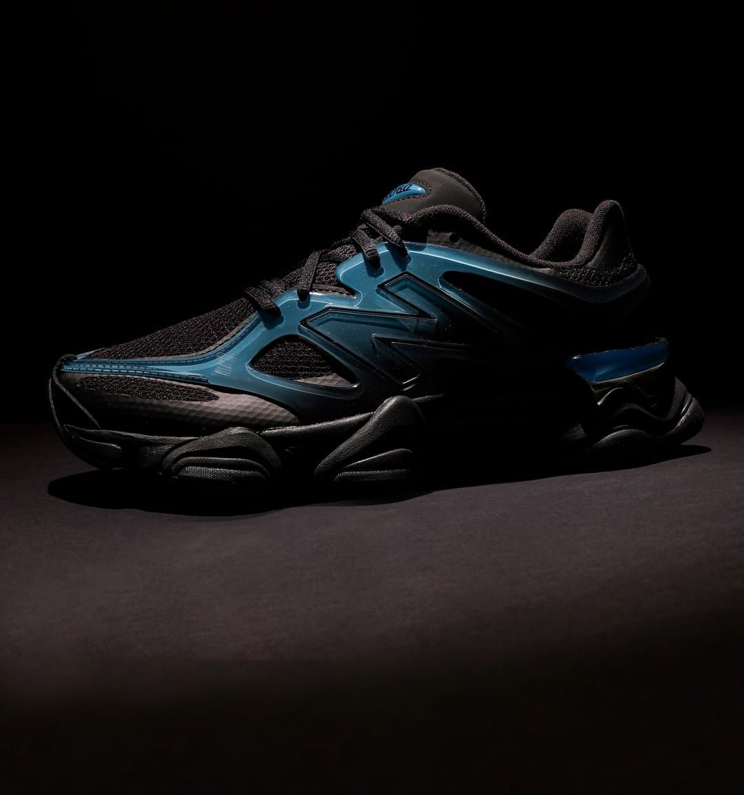 NB 9060 gradient navy black