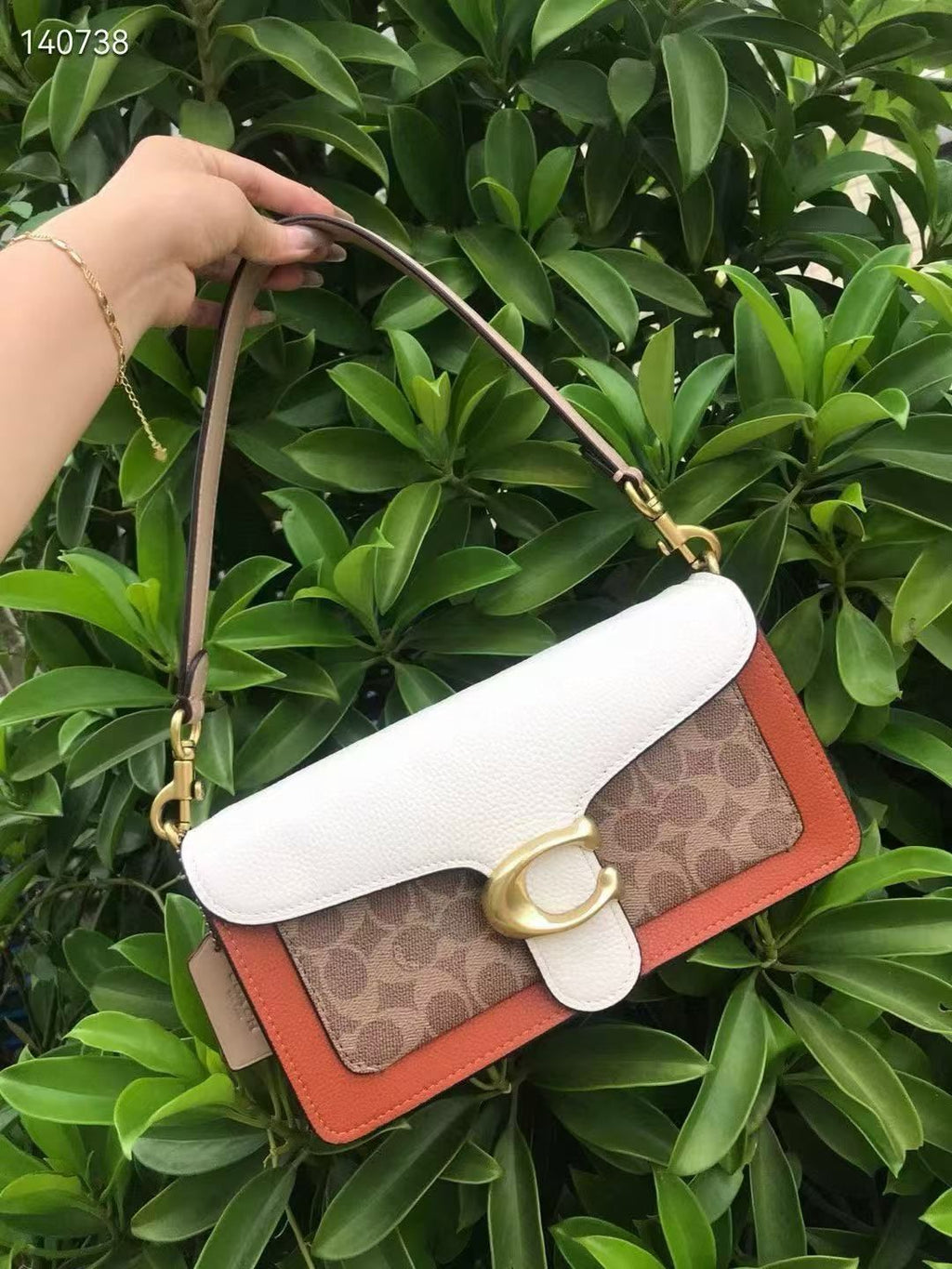 Luxury shoulder bag