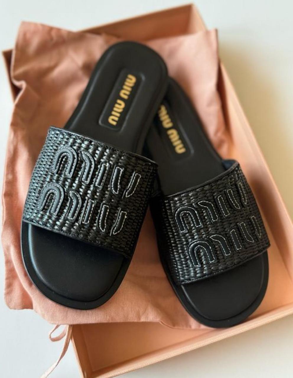 Premium slippers