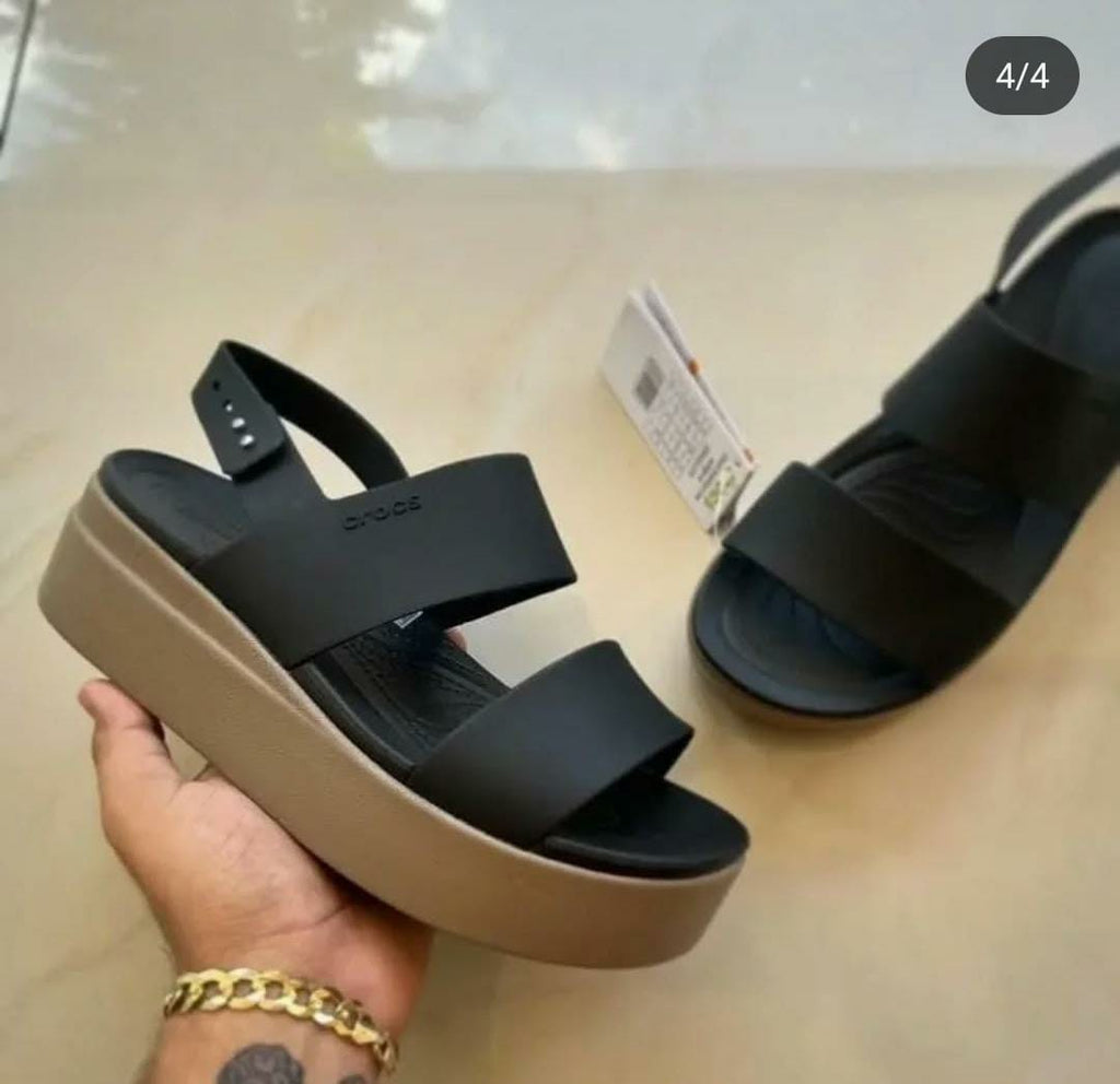 Brooklyn wedges for her