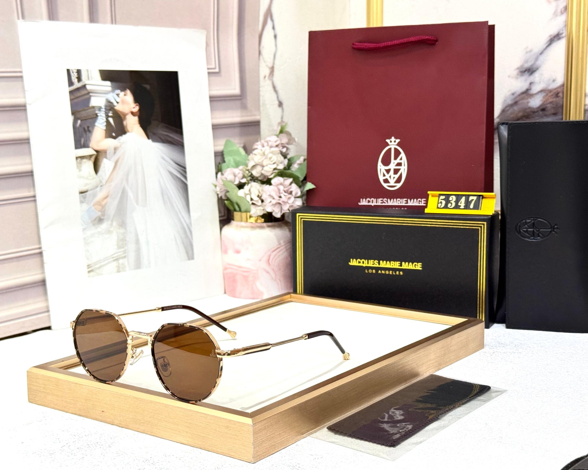 UNISEX SUNGLASSES