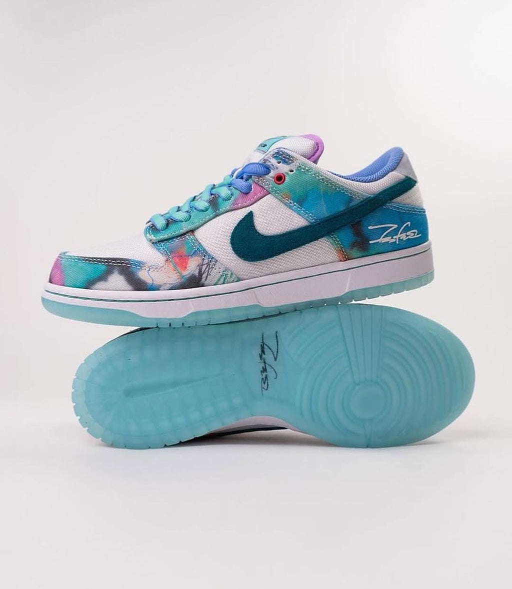 SB dunk low futura