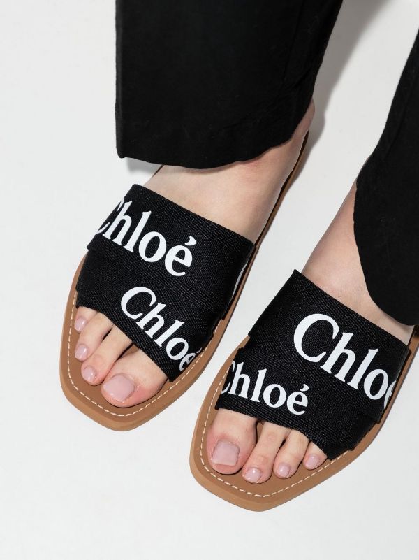 SLIDE SANDALS