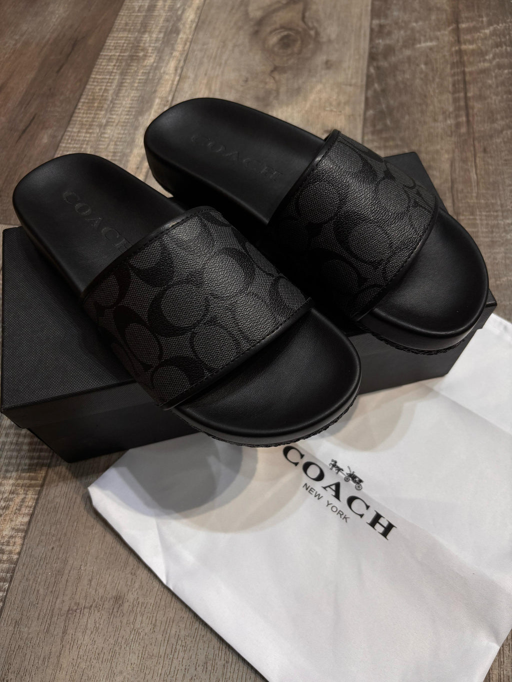 Authentic leather quality slipper