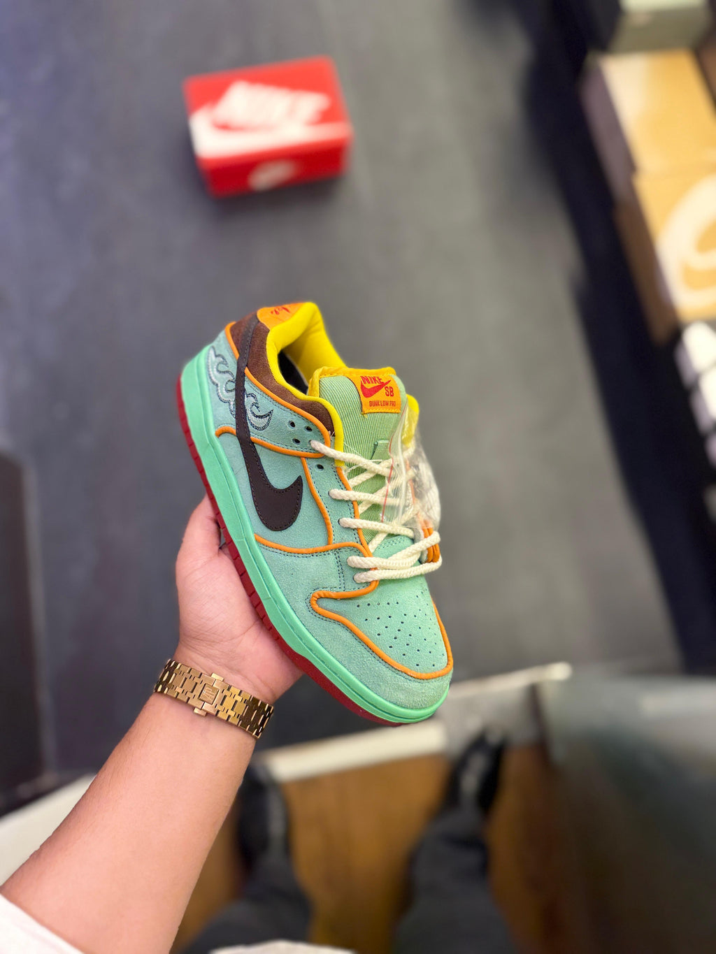 SB dunk rodeo tourmaline