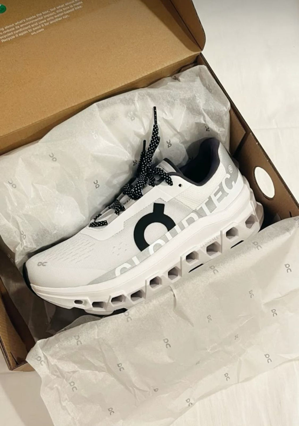 Premium quality shoe white & black
