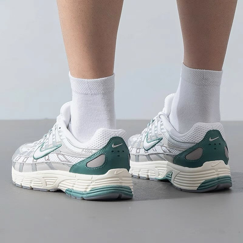 P-6000 Metallic Light Bone Green