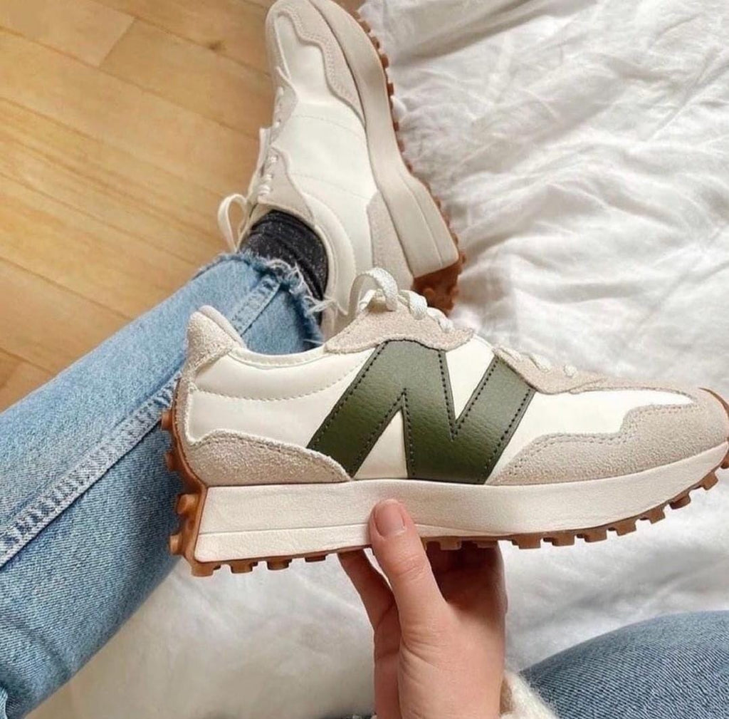 NEW BALANCE 327 MOONBEAM GREEN