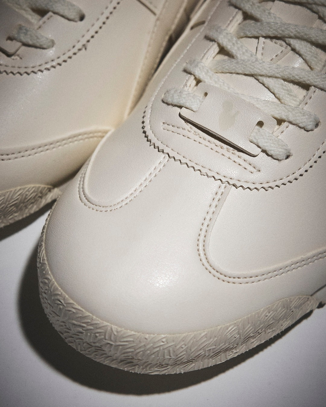 ONITSUKA TIGER MEXICO 66