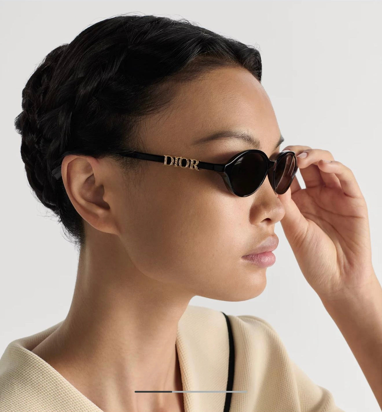 WOMEN SUNGLASSES