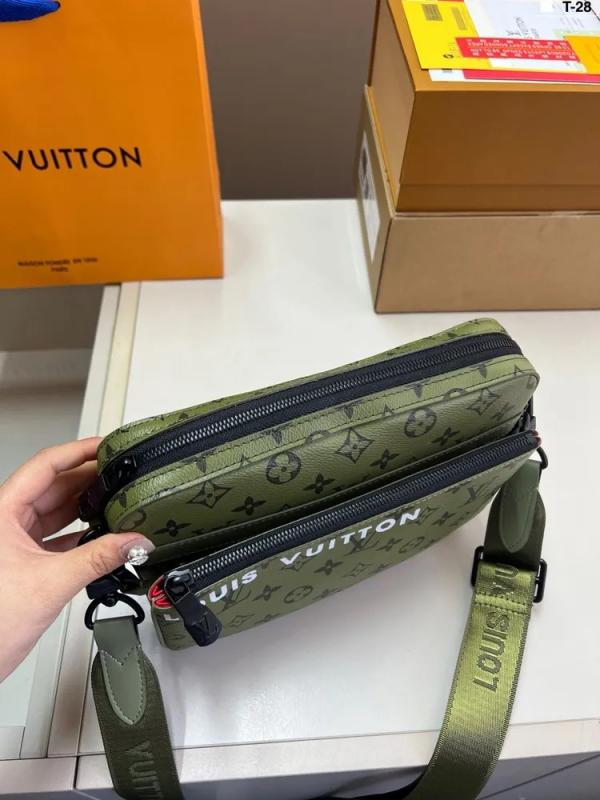 Virgil unisex side bag for travel