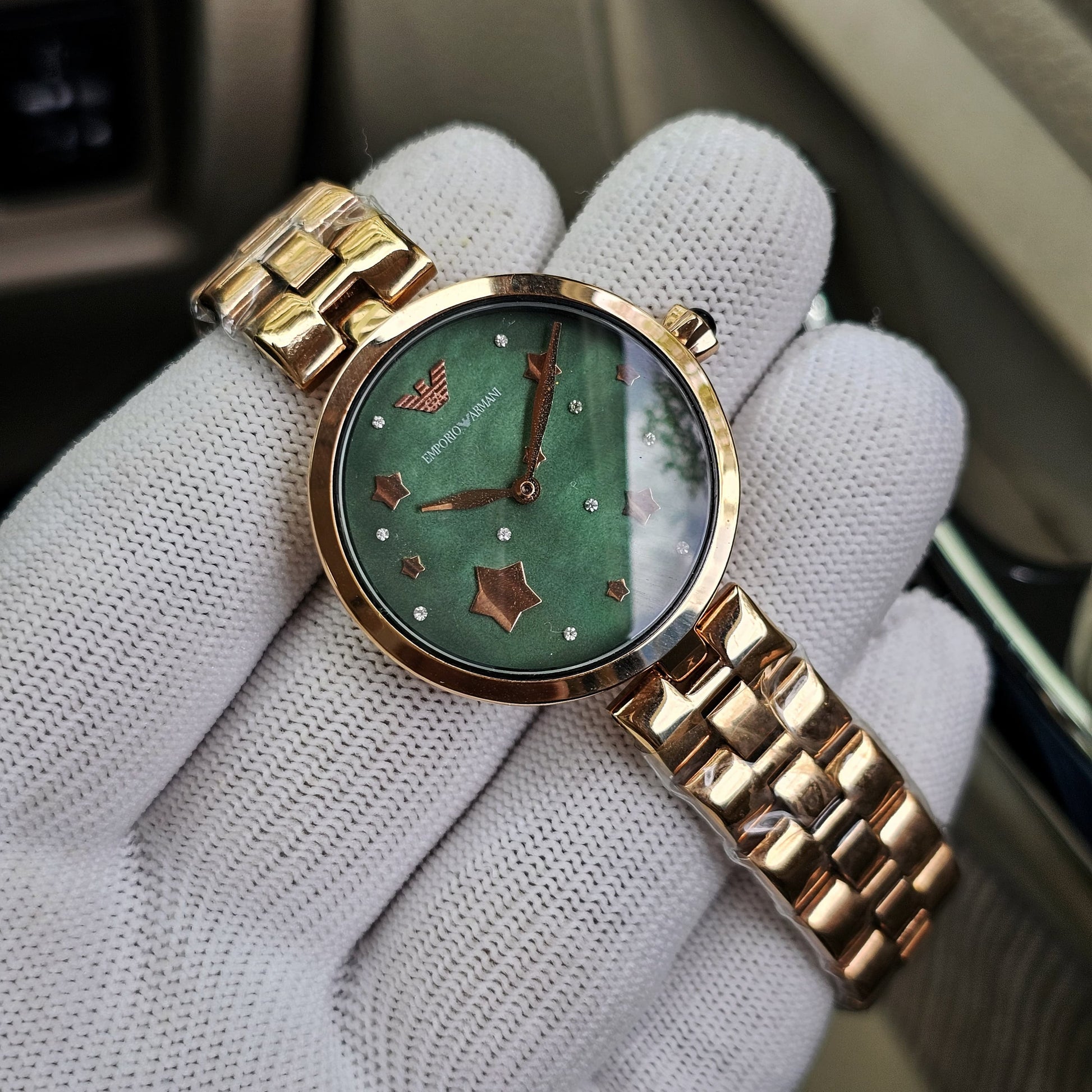 Premium quality watch